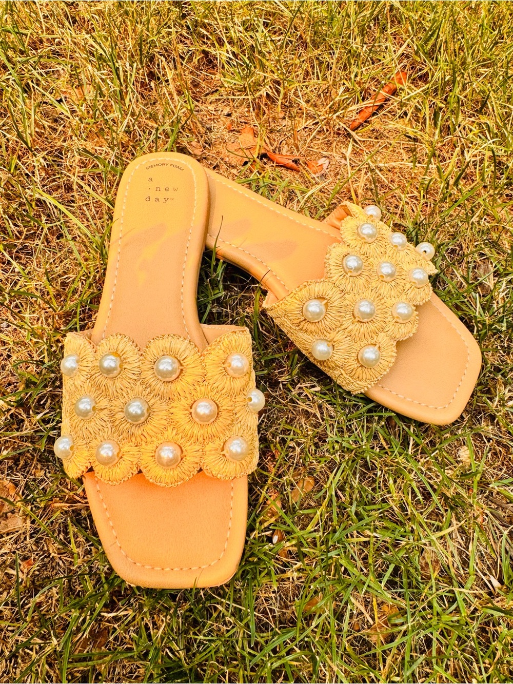 FAUX PEARL embellished slides. SIZE 8. Gently worn.